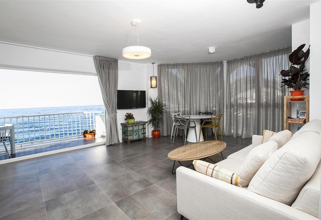 Super Front Line Modern New Apartm Nerja Exterior foto